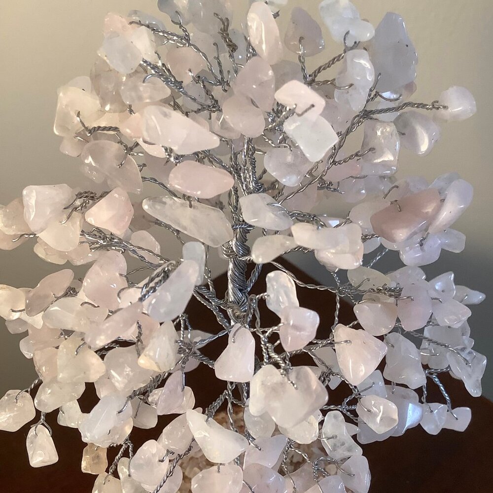 EUC Choice of Natural Carnelian, Peridot or Rose Quartz  and Wire Tree of Life - Picture 3 of 15